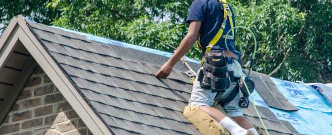 How to Hire the Best Roofer for Your Roofing Needs