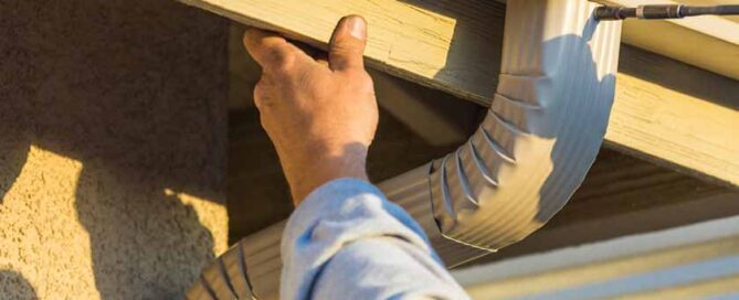Why You Should Always Hire a Pro to Install Your Gutters