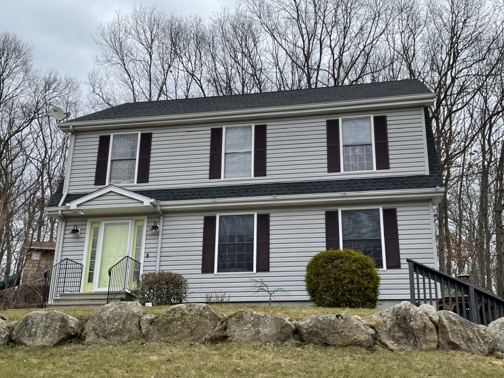 pawcatcuck roofing company waterford ct
