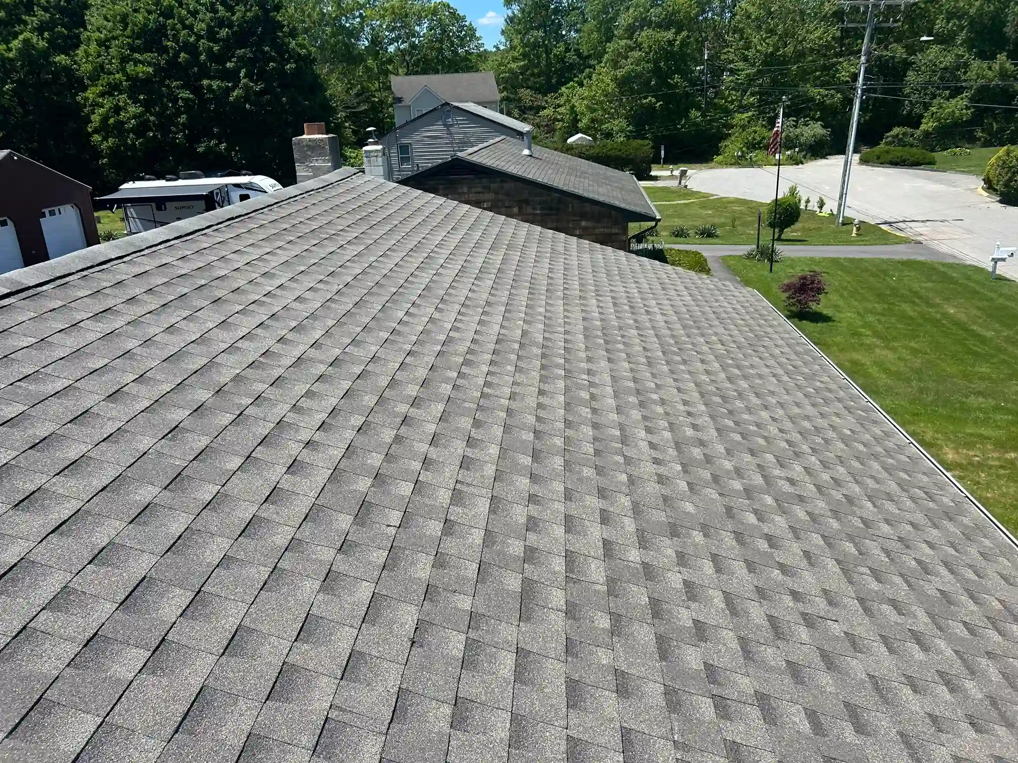 residential-roof-replacement-groton-ct-pawcatuck-roofing-company